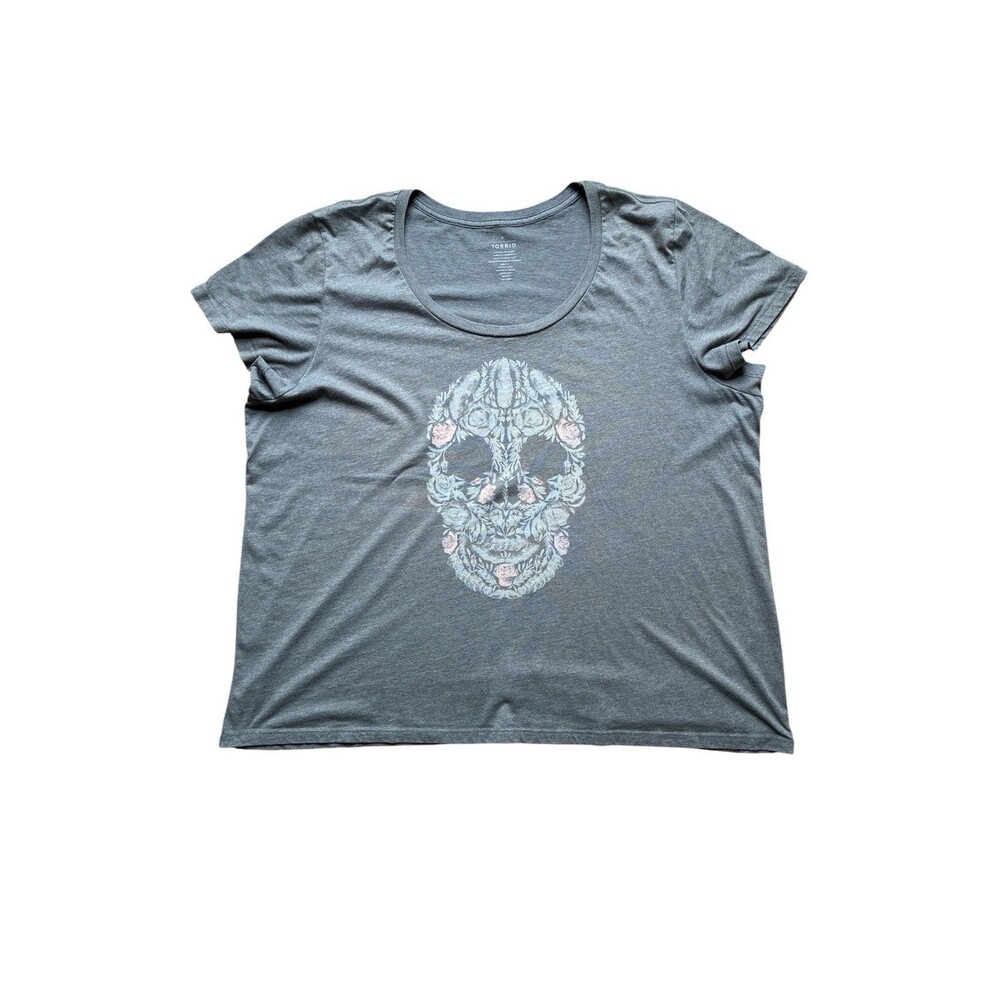 Torrid Womens Skull T Shirt Gray V Neck Short Sleeve 6 (6X)